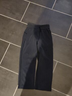 Lululemon Cropped Straight Leg Sweatpants.